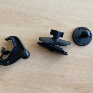 Attaches pour cadre RAM
